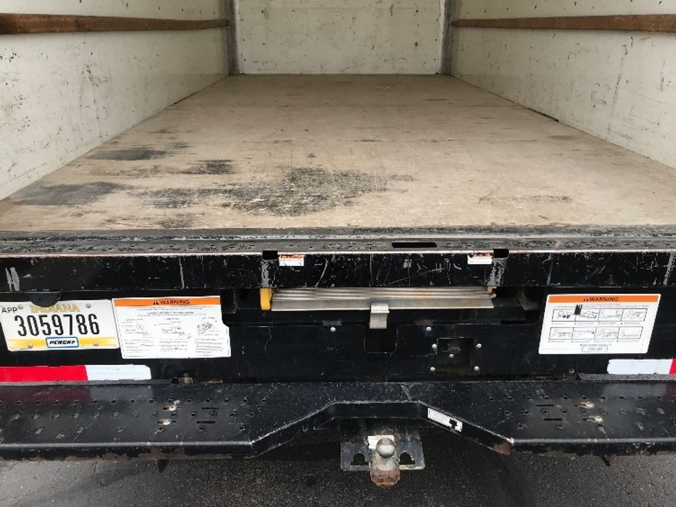 Light Duty Box Truck-Light and Medium Duty Trucks-GMC-2021-Savana G33903-San Diego-CA-81,682\n\t\tmiles-$ 30,250 - Image 9