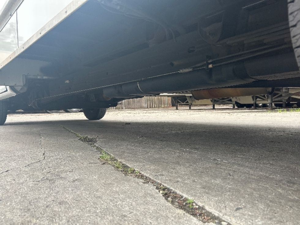 Light Duty Box Truck-Light and Medium Duty Trucks-GMC-2021-Savana G33903-San Marcos-CA-115,392\n\t\tmiles-$ 29,000 - Image 5