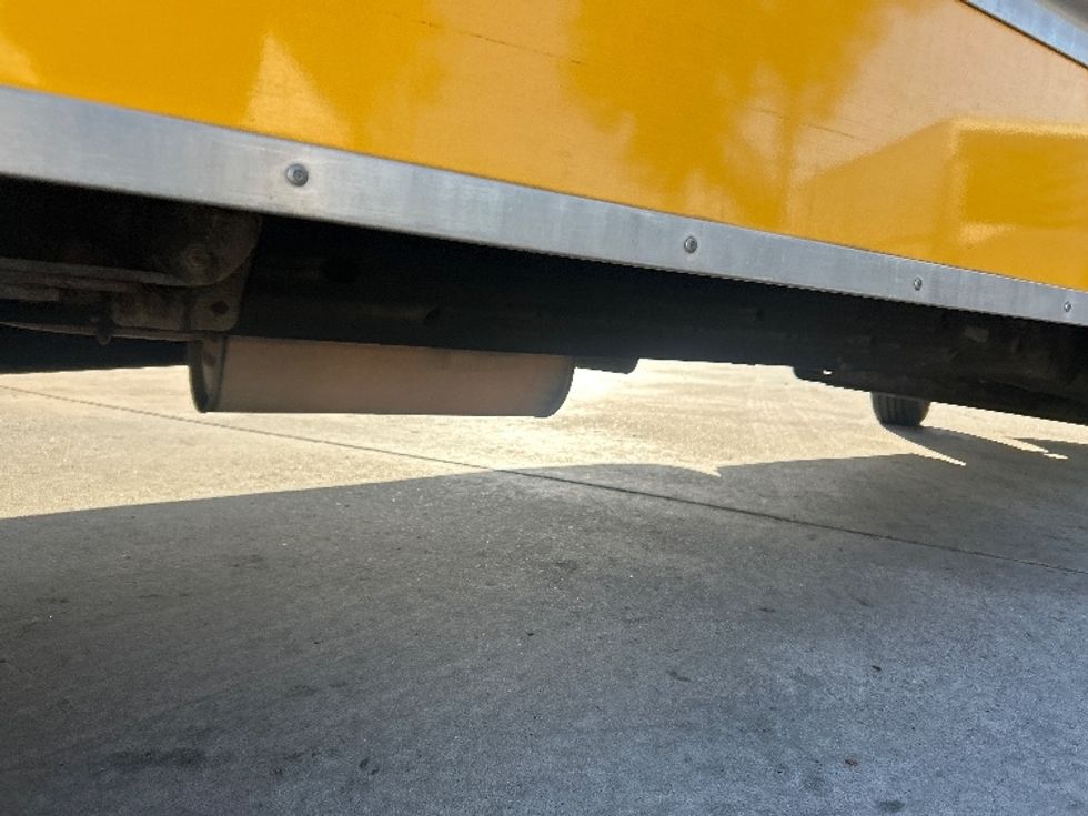 Light Duty Box Truck-Light and Medium Duty Trucks-GMC-2021-Savana G33903-San Marcos-CA-74,051\n\t\tmiles-$ 29,000 - Image 14