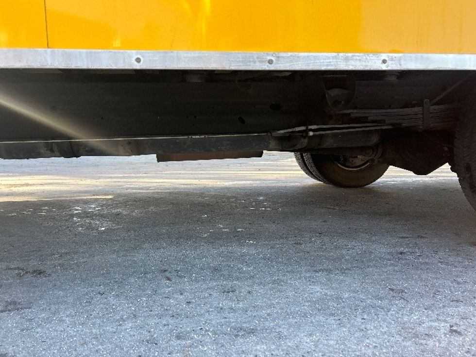 Light Duty Box Truck-Light and Medium Duty Trucks-GMC-2021-Savana G33903-San Marcos-CA-74,051\n\t\tmiles-$ 29,000 - Image 5