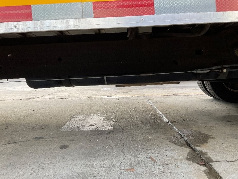 Light Duty Box Truck-Light and Medium Duty Trucks-GMC-2021-Savana G33903-San Marcos-CA-76,347\n\t\tmiles-$ 33,000 - Image 5