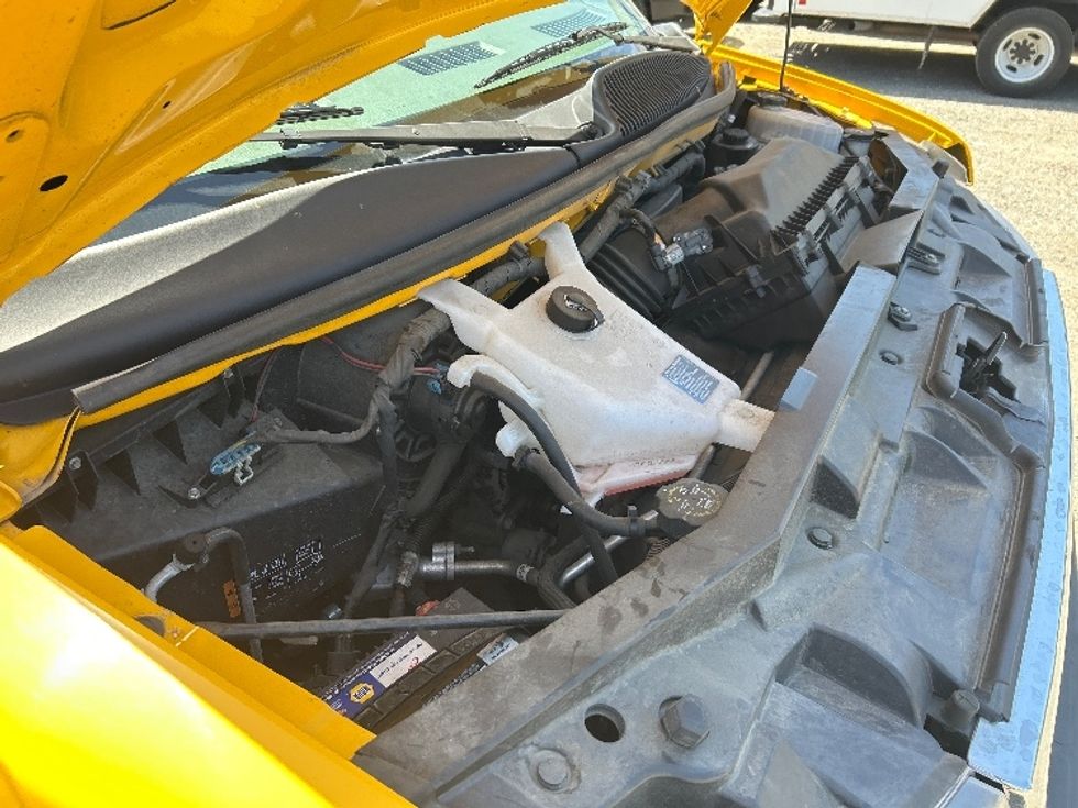 Light Duty Box Truck-Light and Medium Duty Trucks-GMC-2021-Savana G33903-San Marcos-CA-77,094\n\t\tmiles-$ 28,750 - Image 23