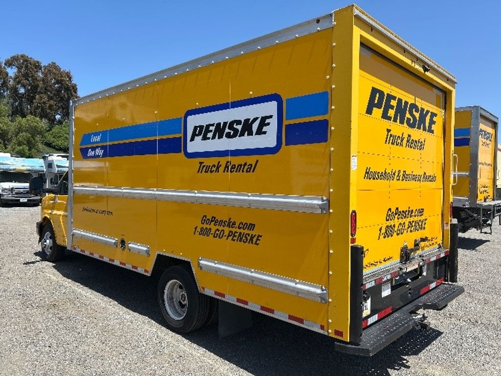 Light Duty Box Truck-Light and Medium Duty Trucks-GMC-2021-Savana G33903-San Marcos-CA-77,094\n\t\tmiles-$ 28,750 - Image 6