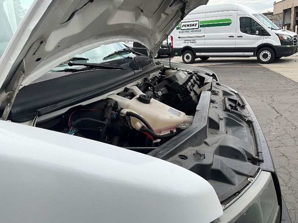 Light Duty Box Truck-Light and Medium Duty Trucks-GMC-2021-Savana G33903-Santa Clara-CA-93,702\n\t\tmiles-$ 29,750 - Image 24