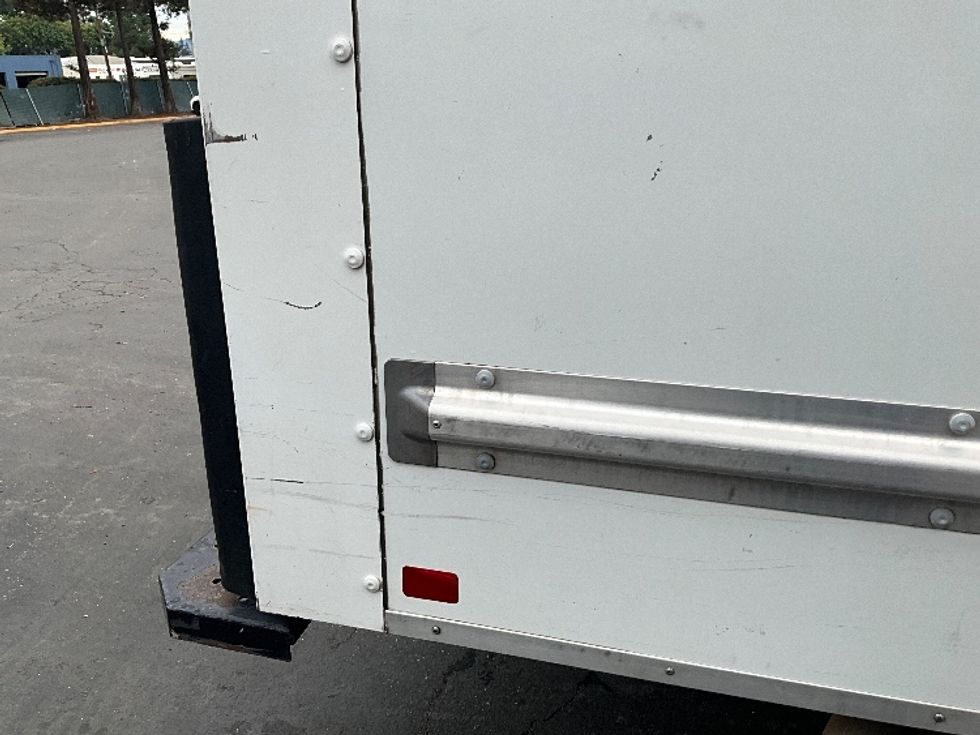 Light Duty Box Truck-Light and Medium Duty Trucks-GMC-2021-Savana G33903-Santa Clara-CA-93,702\n\t\tmiles-$ 29,750 - Image 28