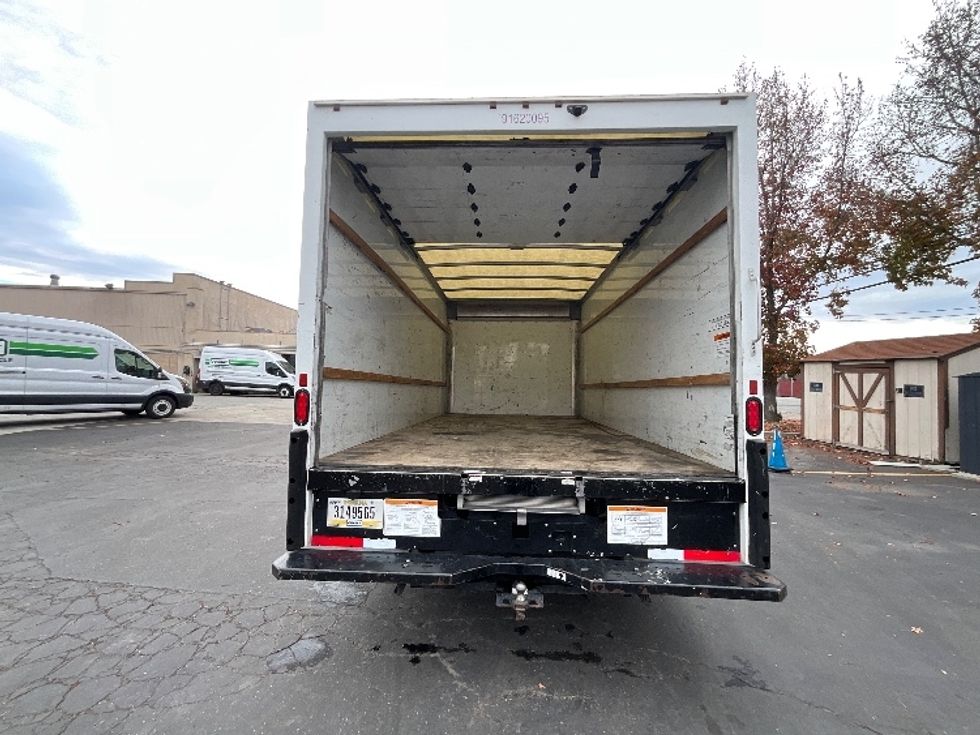 Light Duty Box Truck-Light and Medium Duty Trucks-GMC-2021-Savana G33903-Santa Clara-CA-93,702\n\t\tmiles-$ 29,750 - Image 8