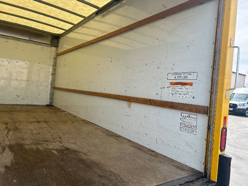 Light Duty Box Truck-Light and Medium Duty Trucks-GMC-2021-Savana G33903-Santa Maria-CA-105,903\n\t\tmiles-$ 24,500 - Image 12