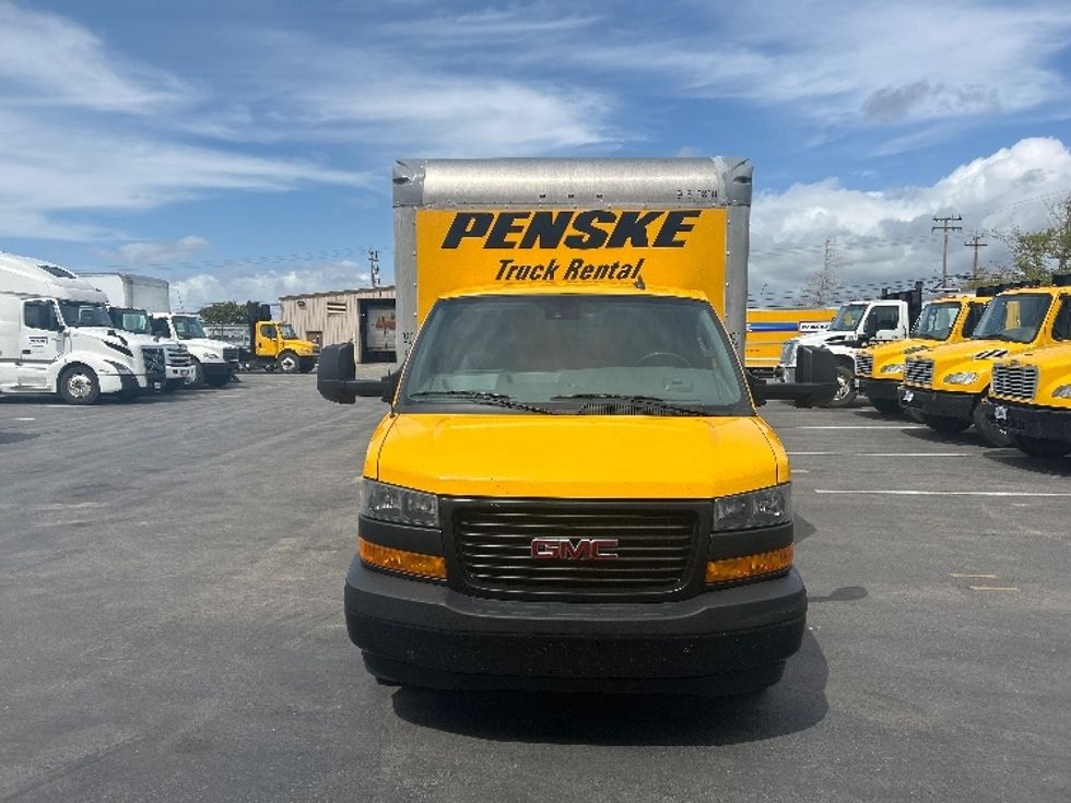 Light Duty Box Truck-Light and Medium Duty Trucks-GMC-2021-Savana G33903-Santa Maria-CA-105,903\n\t\tmiles-$ 24,500 - Image 2