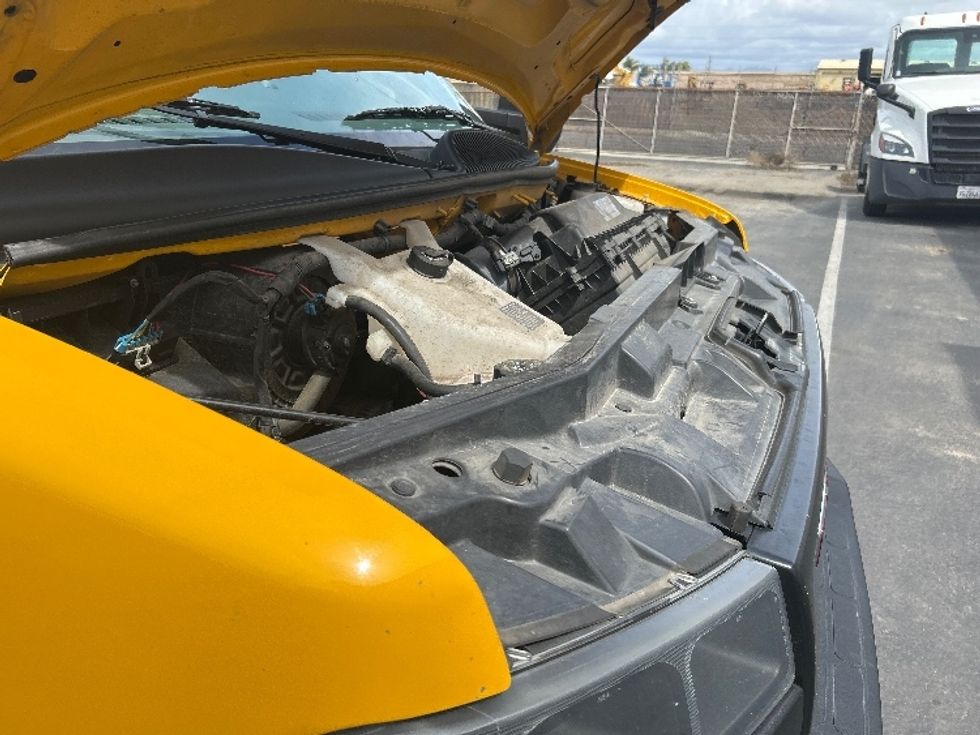 Light Duty Box Truck-Light and Medium Duty Trucks-GMC-2021-Savana G33903-Santa Maria-CA-105,903\n\t\tmiles-$ 24,500 - Image 23