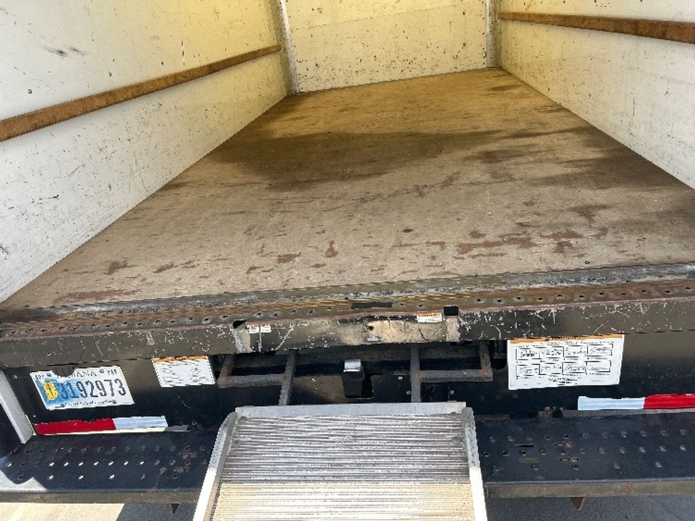 Light Duty Box Truck-Light and Medium Duty Trucks-GMC-2021-Savana G33903-Santa Maria-CA-85,402\n\t\tmiles-$ 29,250 - Image 10