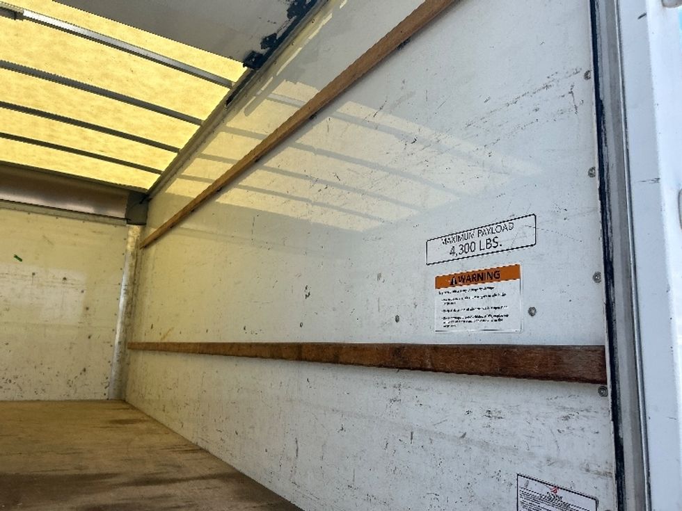 Light Duty Box Truck-Light and Medium Duty Trucks-GMC-2021-Savana G33903-Santa Maria-CA-85,402\n\t\tmiles-$ 29,250 - Image 12