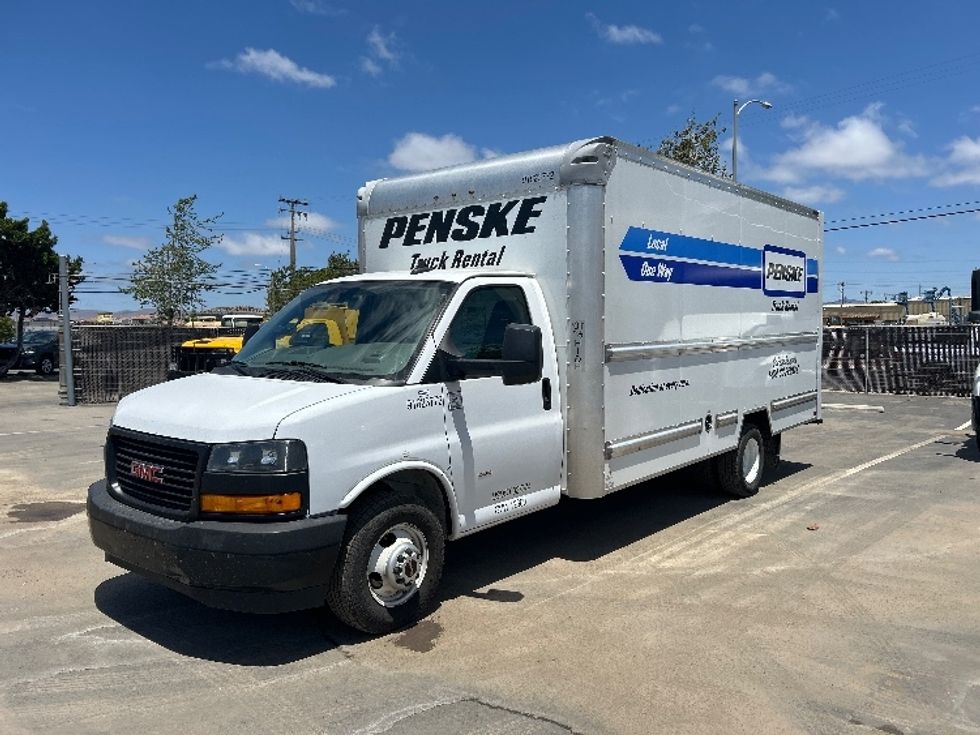 Light Duty Box Truck-Light and Medium Duty Trucks-GMC-2021-Savana G33903-Santa Maria-CA-85,402\n\t\tmiles-$ 29,250 - Image 3