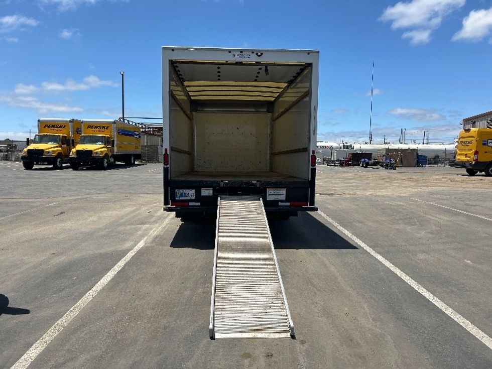 Light Duty Box Truck-Light and Medium Duty Trucks-GMC-2021-Savana G33903-Santa Maria-CA-85,402\n\t\tmiles-$ 29,250 - Image 9