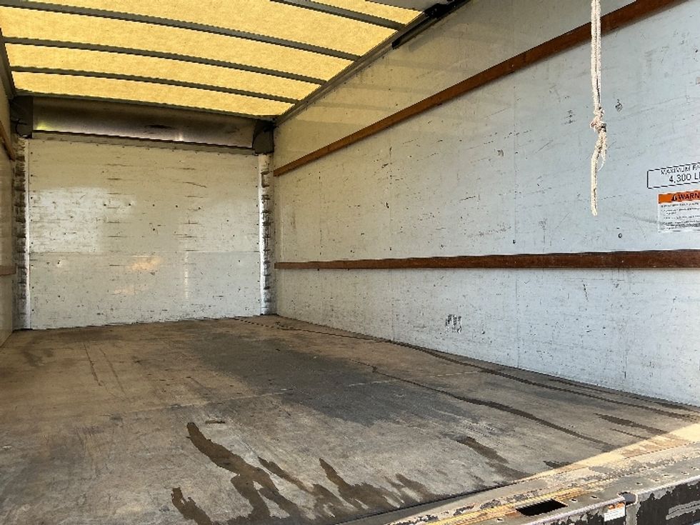 Light Duty Box Truck-Light and Medium Duty Trucks-GMC-2021-Savana G33903-Santa Rosa-CA-87,684\n\t\tmiles-$ 34,500 - Image 12