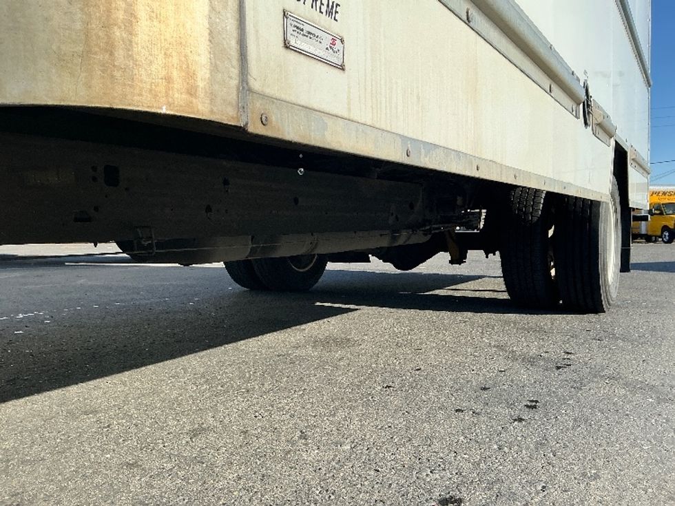 Light Duty Box Truck-Light and Medium Duty Trucks-GMC-2021-Savana G33903-Santa Rosa-CA-87,684\n\t\tmiles-$ 34,500 - Image 5