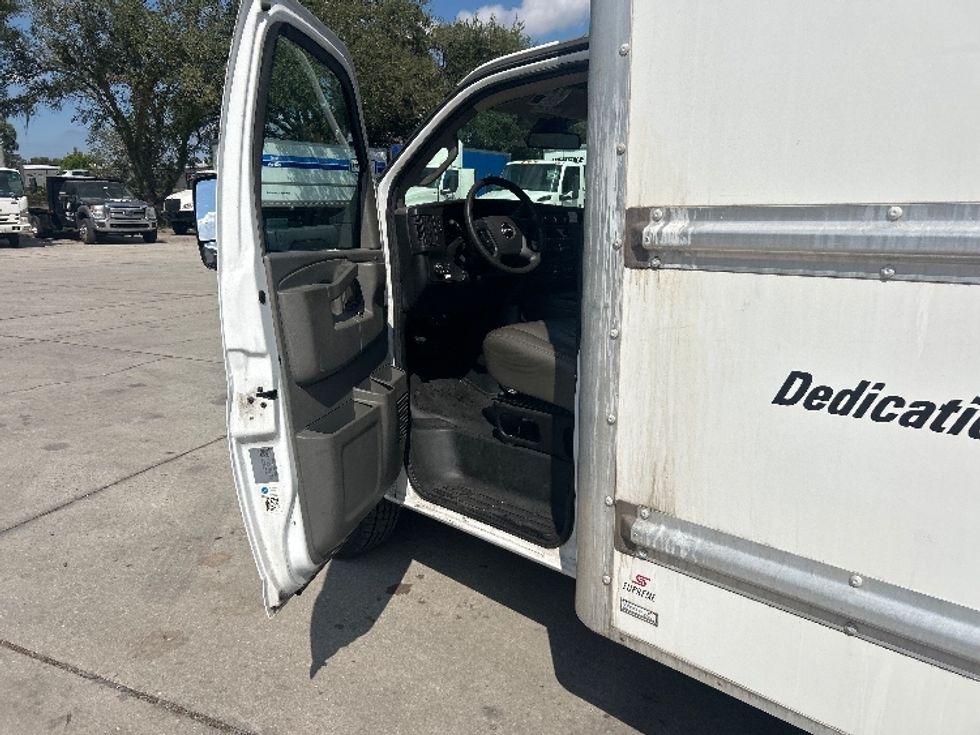 Light Duty Box Truck-Light and Medium Duty Trucks-GMC-2021-Savana G33903-Sarasota-FL-107,460\n\t\tmiles-$ 30,500 - Image 11