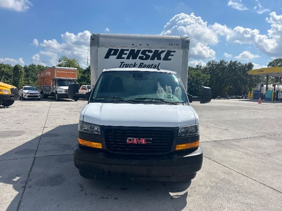 Light Duty Box Truck-Light and Medium Duty Trucks-GMC-2021-Savana G33903-Sarasota-FL-107,460\n\t\tmiles-$ 30,500 - Image 2