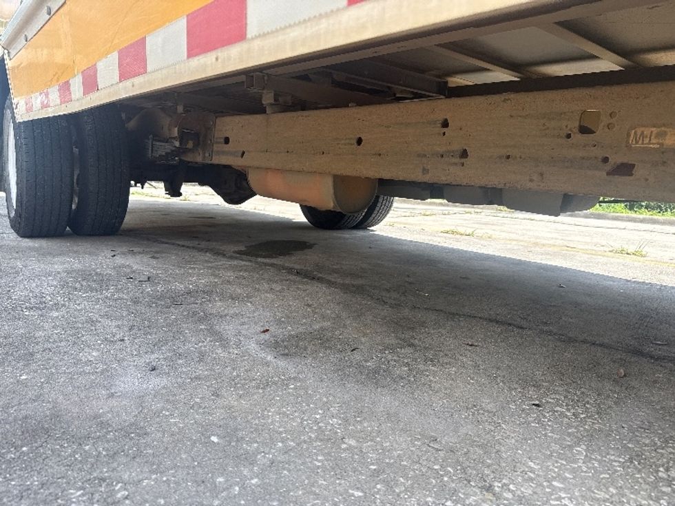 Light Duty Box Truck-Light and Medium Duty Trucks-GMC-2021-Savana G33903-Sarasota-FL-136,787\n\t\tmiles-$ 21,250 - Image 14