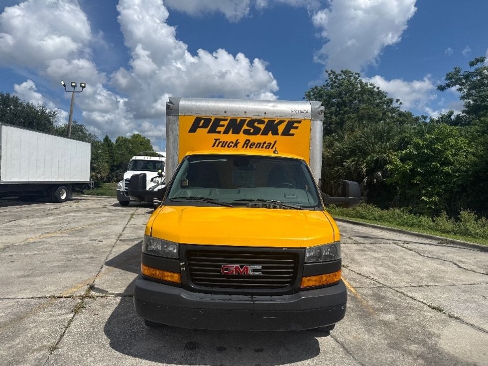 Light Duty Box Truck-Light and Medium Duty Trucks-GMC-2021-Savana G33903-Sarasota-FL-136,787\n\t\tmiles-$ 21,250 - Image 2