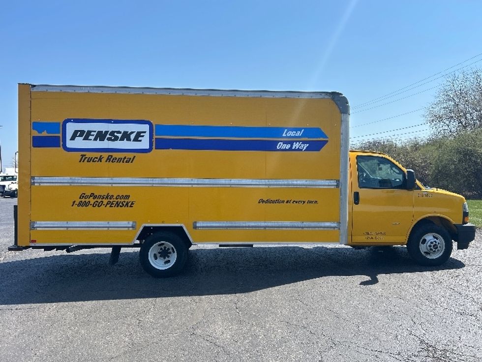 Light Duty Box Truck-Light and Medium Duty Trucks-GMC-2021-Savana G33903-Sarasota-FL-78,216\n\t\tmiles-$ 27,750 - Image 15