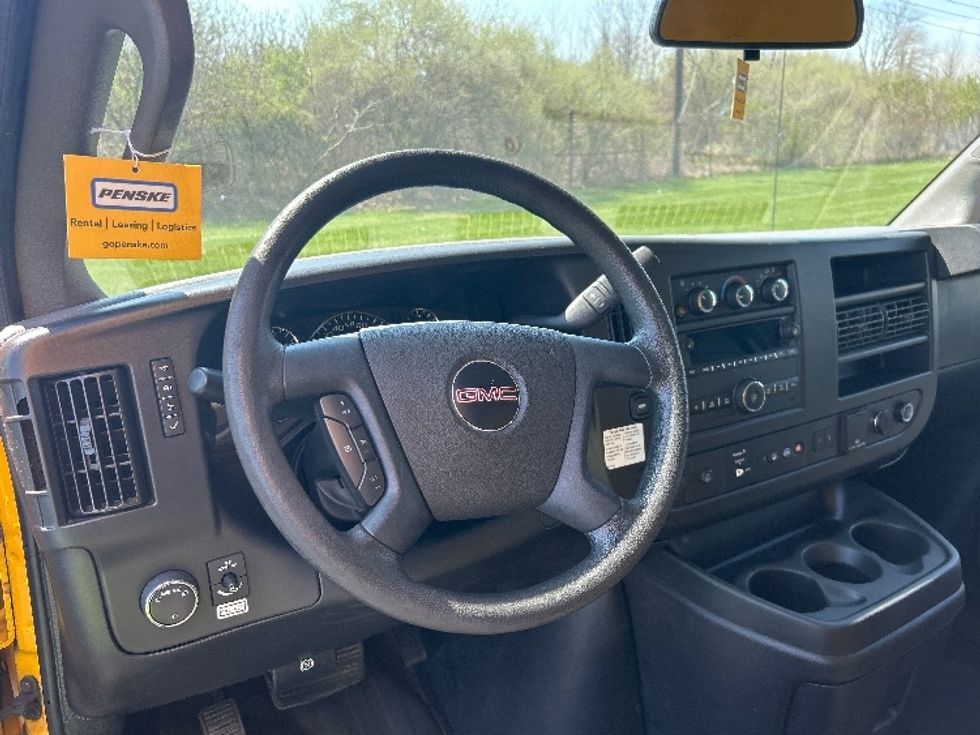 Light Duty Box Truck-Light and Medium Duty Trucks-GMC-2021-Savana G33903-Sarasota-FL-78,216\n\t\tmiles-$ 27,750 - Image 17