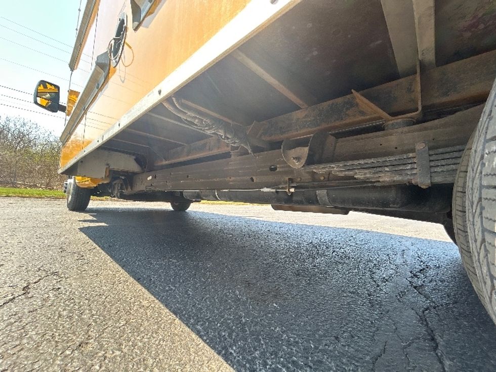 Light Duty Box Truck-Light and Medium Duty Trucks-GMC-2021-Savana G33903-Sarasota-FL-78,216\n\t\tmiles-$ 27,750 - Image 5