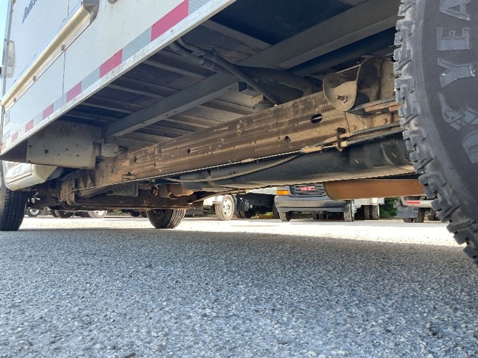 Light Duty Box Truck-Light and Medium Duty Trucks-GMC-2021-Savana G33903-Sarasota-FL-87,480\n\t\tmiles-$ 31,250 - Image 5