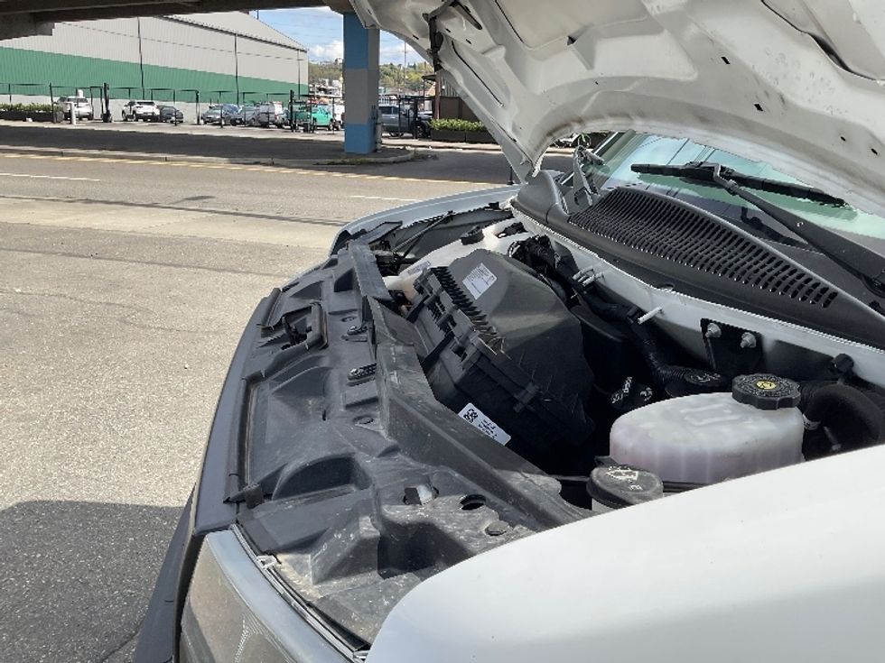 Light Duty Box Truck-Light and Medium Duty Trucks-GMC-2021-Savana G33903-Seattle-WA-106,765\n\t\tmiles-$ 29,000 - Image 24