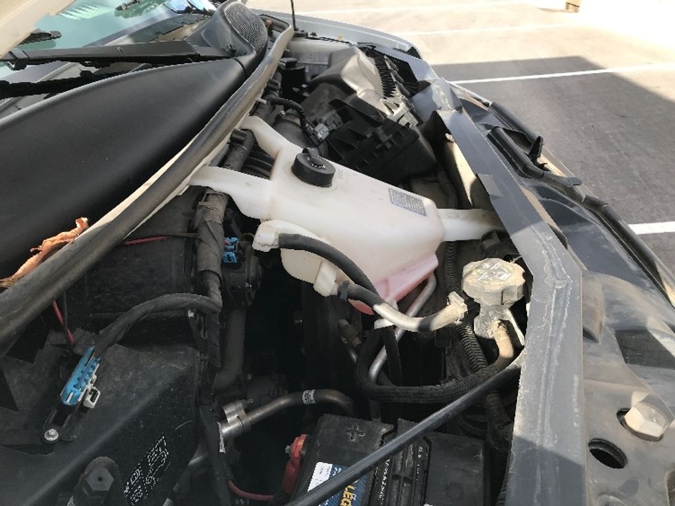 Light Duty Box Truck-Light and Medium Duty Trucks-GMC-2021-Savana G33903-Shreveport-LA-109,030\n\t\tmiles-$ 28,250 - Image 22