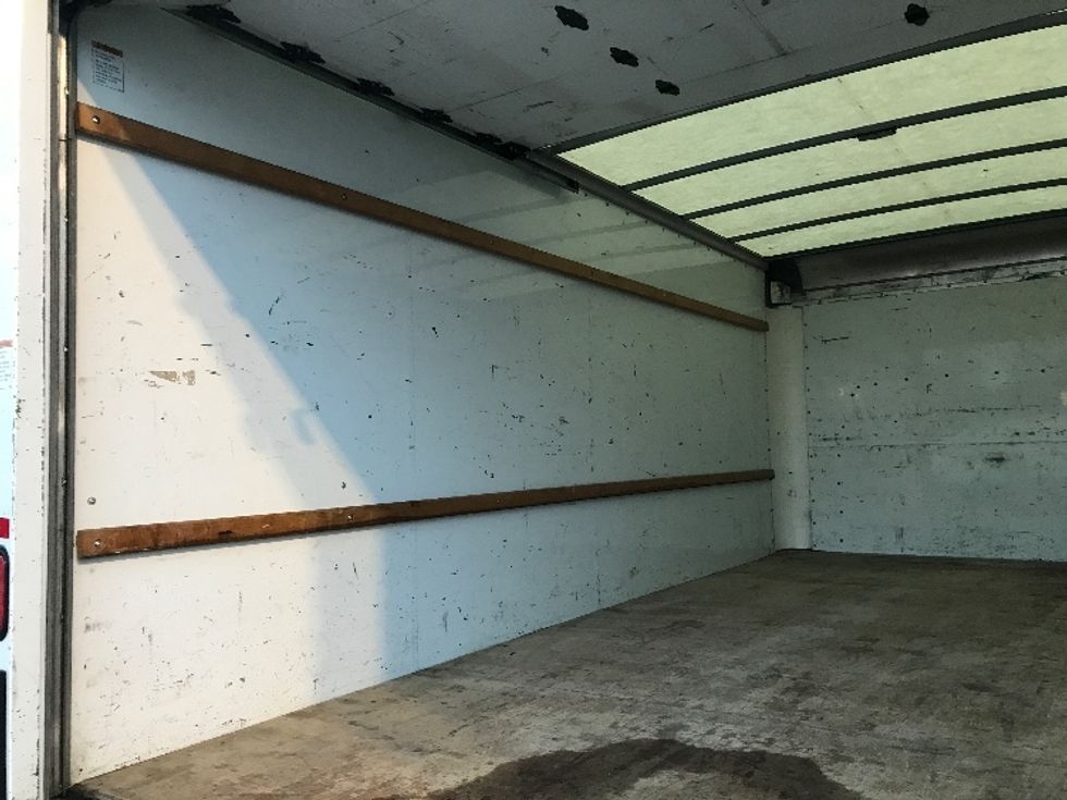 Light Duty Box Truck-Light and Medium Duty Trucks-GMC-2021-Savana G33903-Shreveport-LA-110,363\n\t\tmiles-$ 28,250 - Image 11