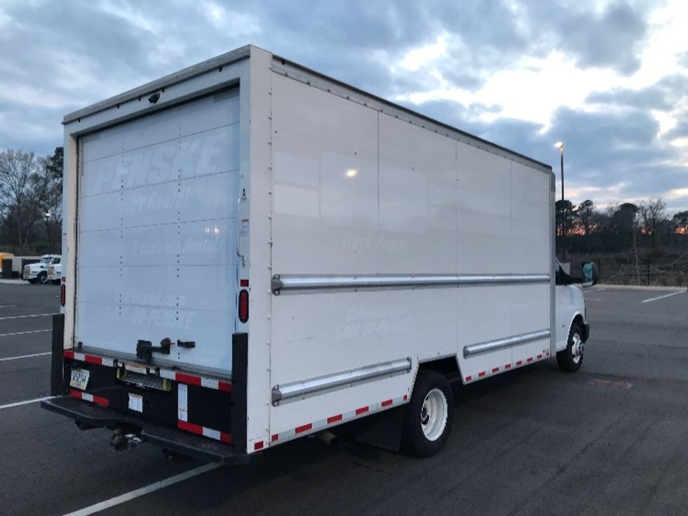 Light Duty Box Truck-Light and Medium Duty Trucks-GMC-2021-Savana G33903-Shreveport-LA-110,363\n\t\tmiles-$ 28,250 - Image 13