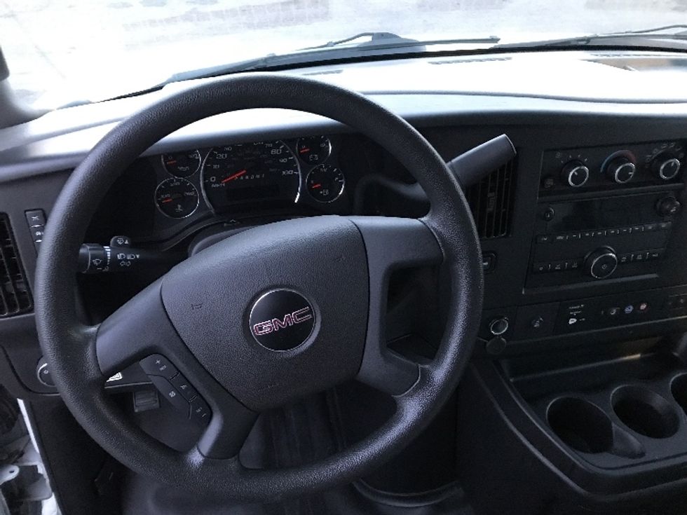 Light Duty Box Truck-Light and Medium Duty Trucks-GMC-2021-Savana G33903-Shreveport-LA-110,363\n\t\tmiles-$ 28,250 - Image 18