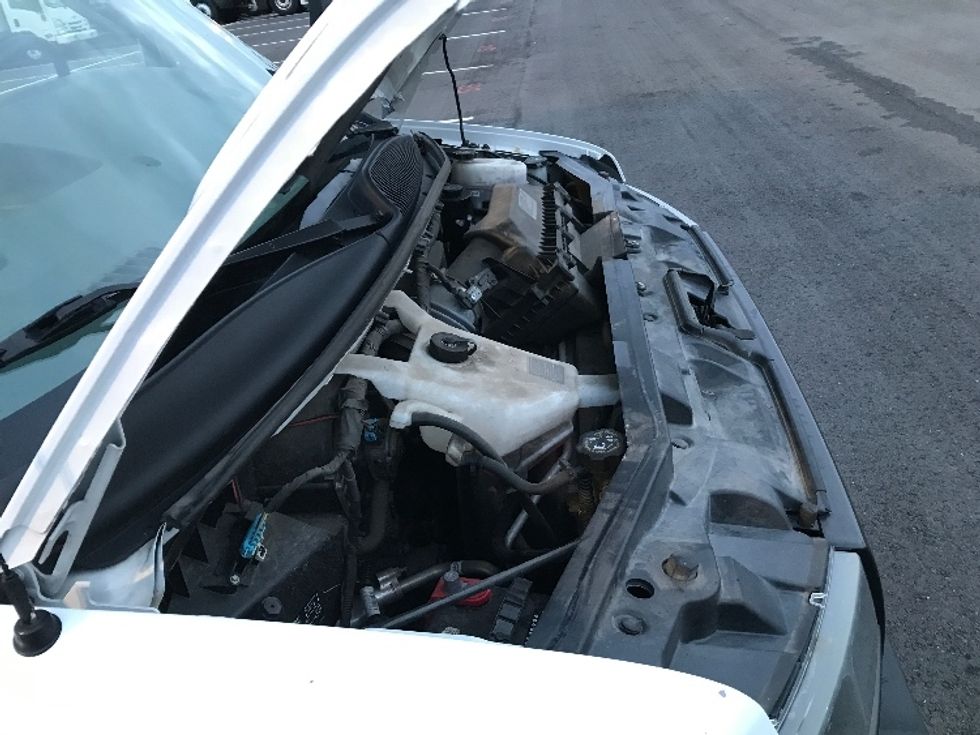 Light Duty Box Truck-Light and Medium Duty Trucks-GMC-2021-Savana G33903-Shreveport-LA-110,363\n\t\tmiles-$ 28,250 - Image 23