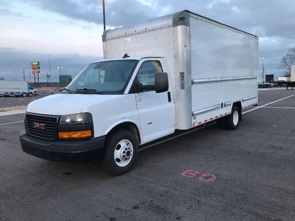 Light Duty Box Truck-Light and Medium Duty Trucks-GMC-2021-Savana G33903-Shreveport-LA-110,363\n\t\tmiles-$ 28,250 - Image 3