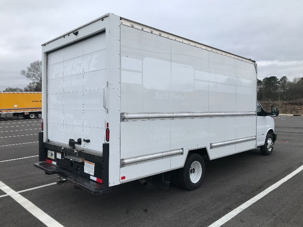 Light Duty Box Truck-Light and Medium Duty Trucks-GMC-2021-Savana G33903-Shreveport-LA-111,898\n\t\tmiles-$ 28,000 - Image 13