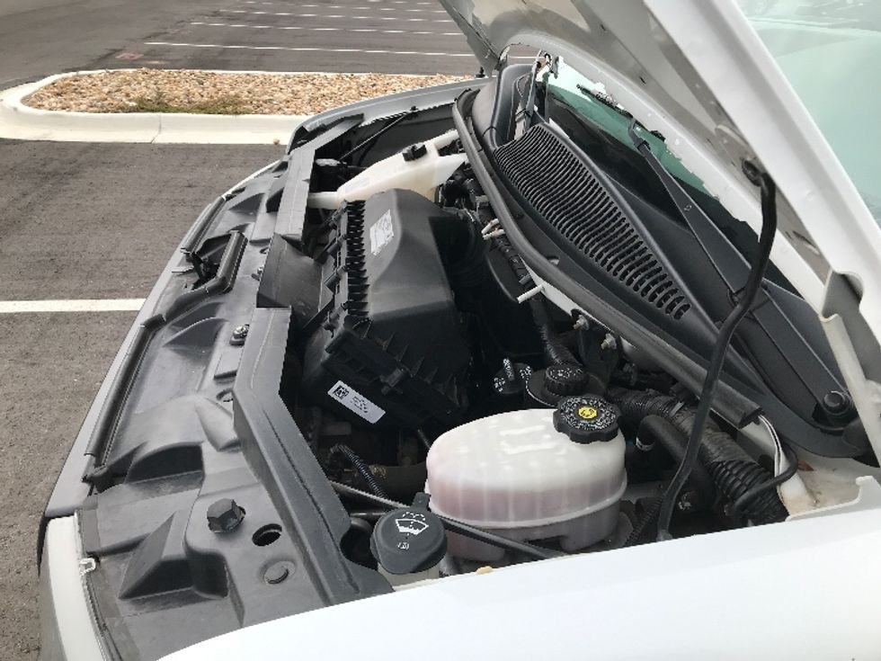 Light Duty Box Truck-Light and Medium Duty Trucks-GMC-2021-Savana G33903-Shreveport-LA-111,898\n\t\tmiles-$ 28,000 - Image 24