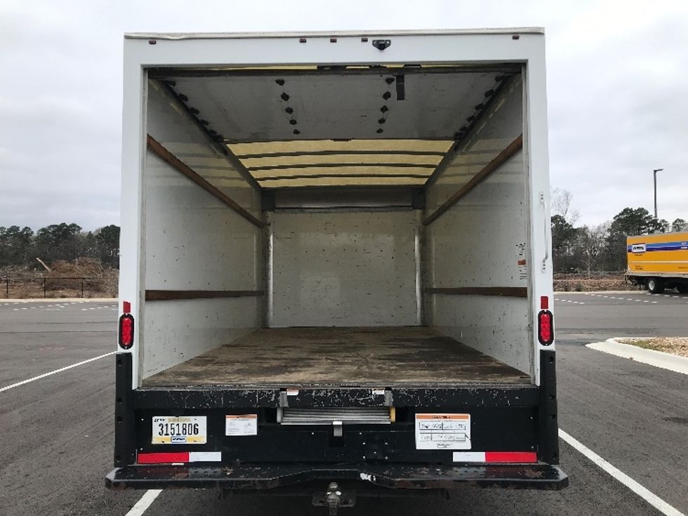 Light Duty Box Truck-Light and Medium Duty Trucks-GMC-2021-Savana G33903-Shreveport-LA-111,898\n\t\tmiles-$ 28,000 - Image 8