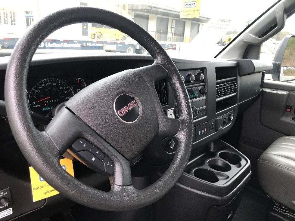 Light Duty Box Truck-Light and Medium Duty Trucks-GMC-2021-Savana G33903-Shreveport-LA-112,977\n\t\tmiles-$ 28,000 - Image 16