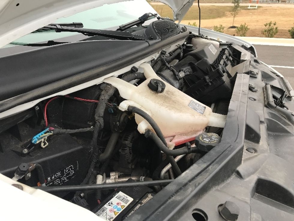 Light Duty Box Truck-Light and Medium Duty Trucks-GMC-2021-Savana G33903-Shreveport-LA-112,977\n\t\tmiles-$ 28,000 - Image 22