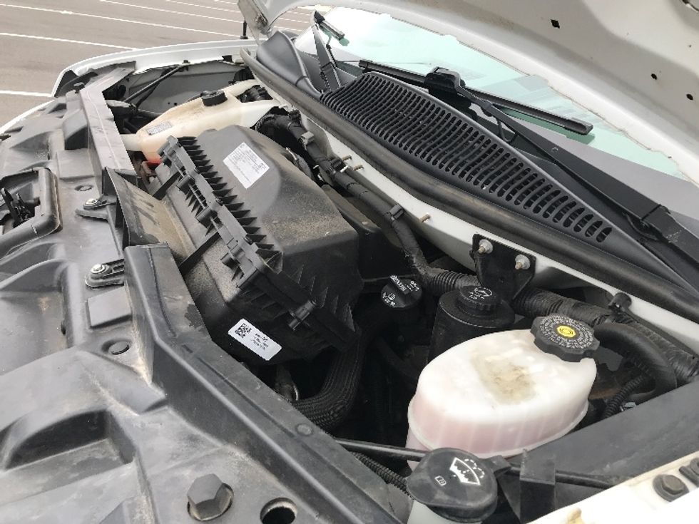 Light Duty Box Truck-Light and Medium Duty Trucks-GMC-2021-Savana G33903-Shreveport-LA-112,977\n\t\tmiles-$ 28,000 - Image 23