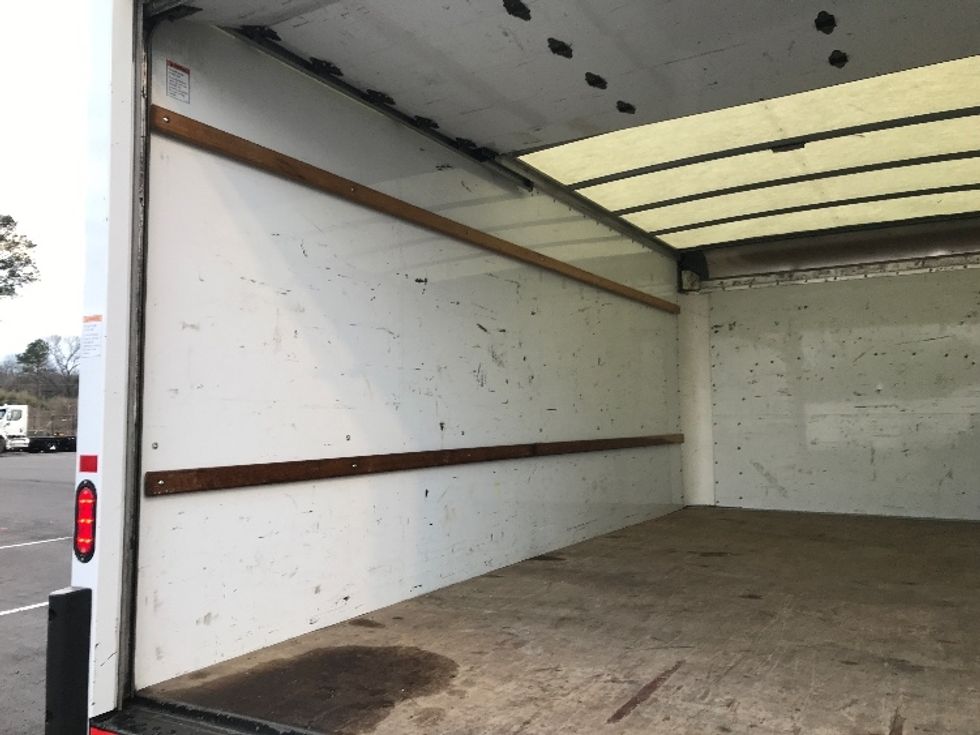 Light Duty Box Truck-Light and Medium Duty Trucks-GMC-2021-Savana G33903-Shreveport-LA-119,201\n\t\tmiles-$ 27,250 - Image 11