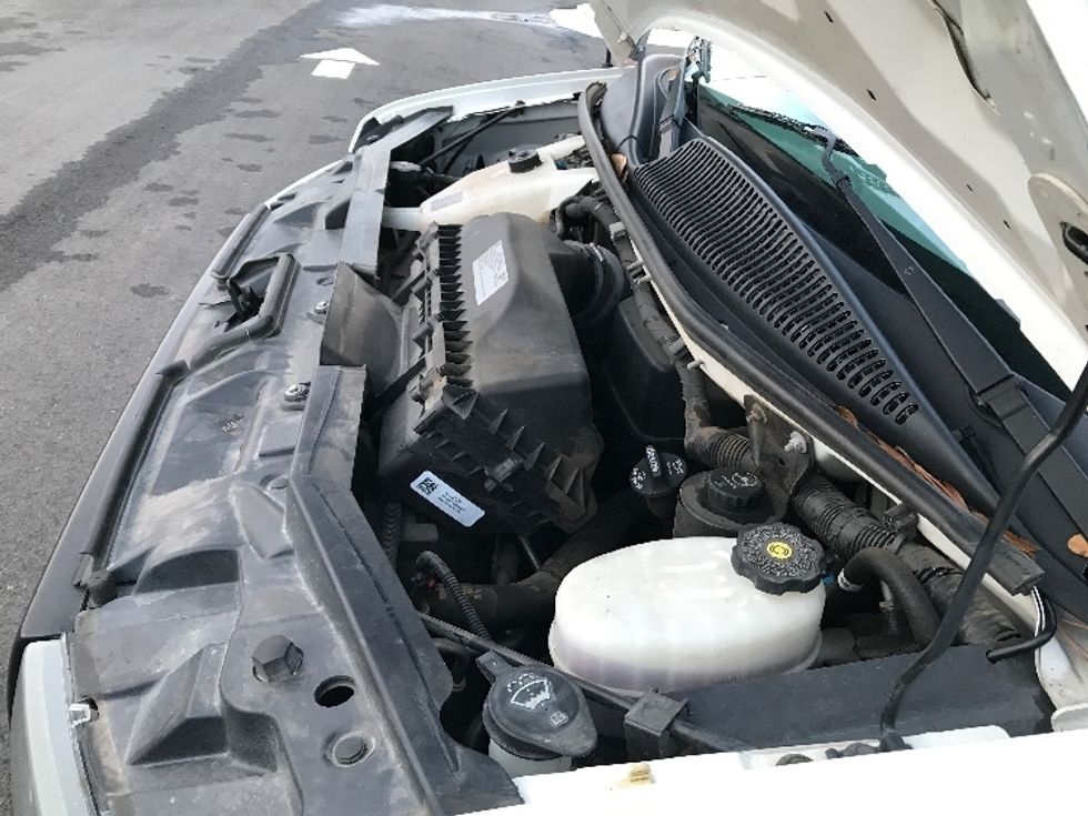 Light Duty Box Truck-Light and Medium Duty Trucks-GMC-2021-Savana G33903-Shreveport-LA-119,201\n\t\tmiles-$ 27,250 - Image 23