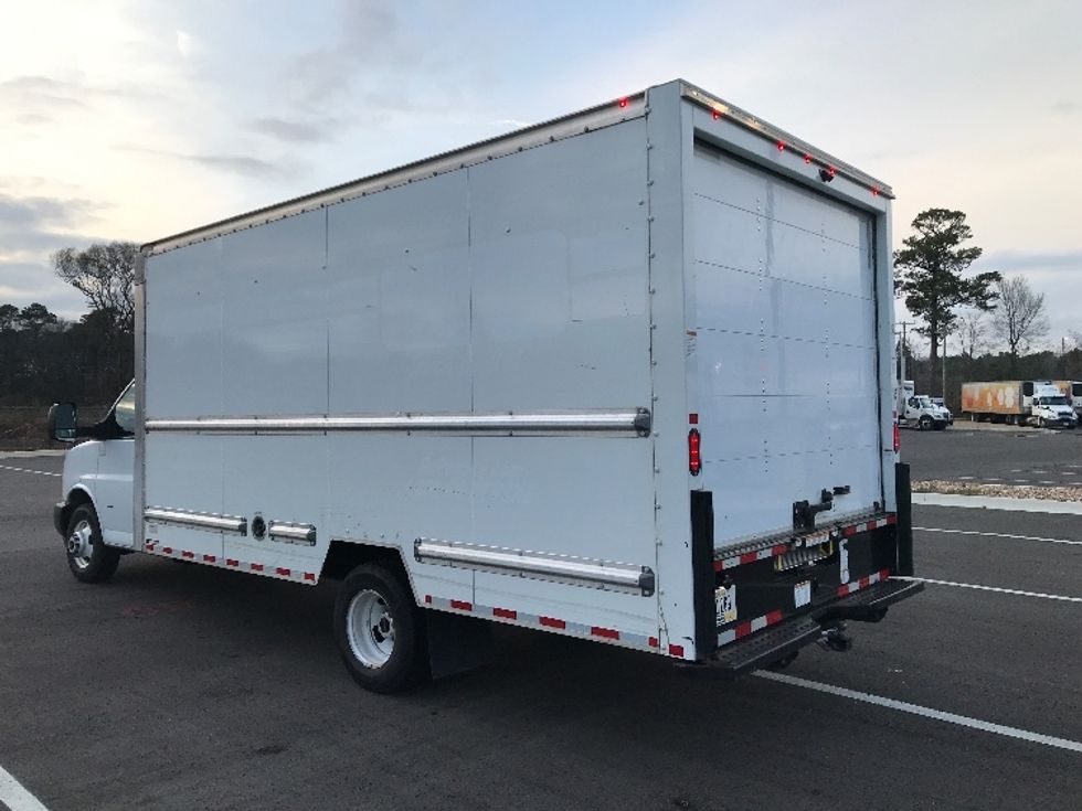 Light Duty Box Truck-Light and Medium Duty Trucks-GMC-2021-Savana G33903-Shreveport-LA-119,201\n\t\tmiles-$ 27,250 - Image 6