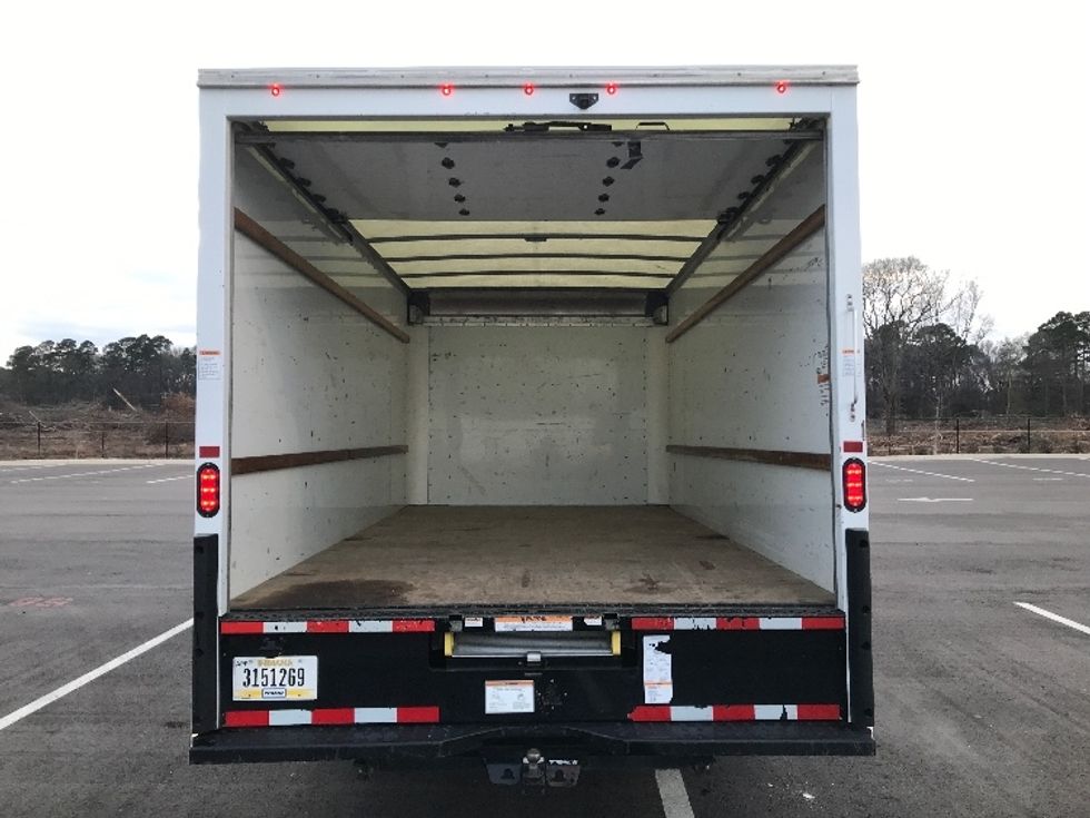 Light Duty Box Truck-Light and Medium Duty Trucks-GMC-2021-Savana G33903-Shreveport-LA-119,201\n\t\tmiles-$ 27,250 - Image 8