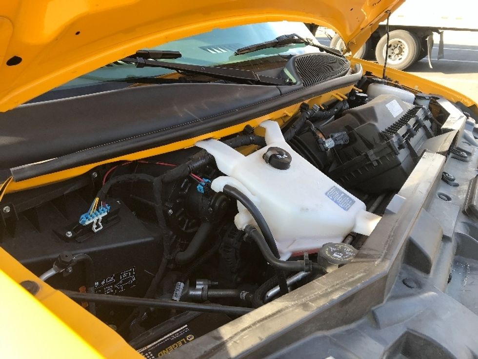 Light Duty Box Truck-Light and Medium Duty Trucks-GMC-2021-Savana G33903-Shreveport-LA-121,080\n\t\tmiles-$ 24,000 - Image 22