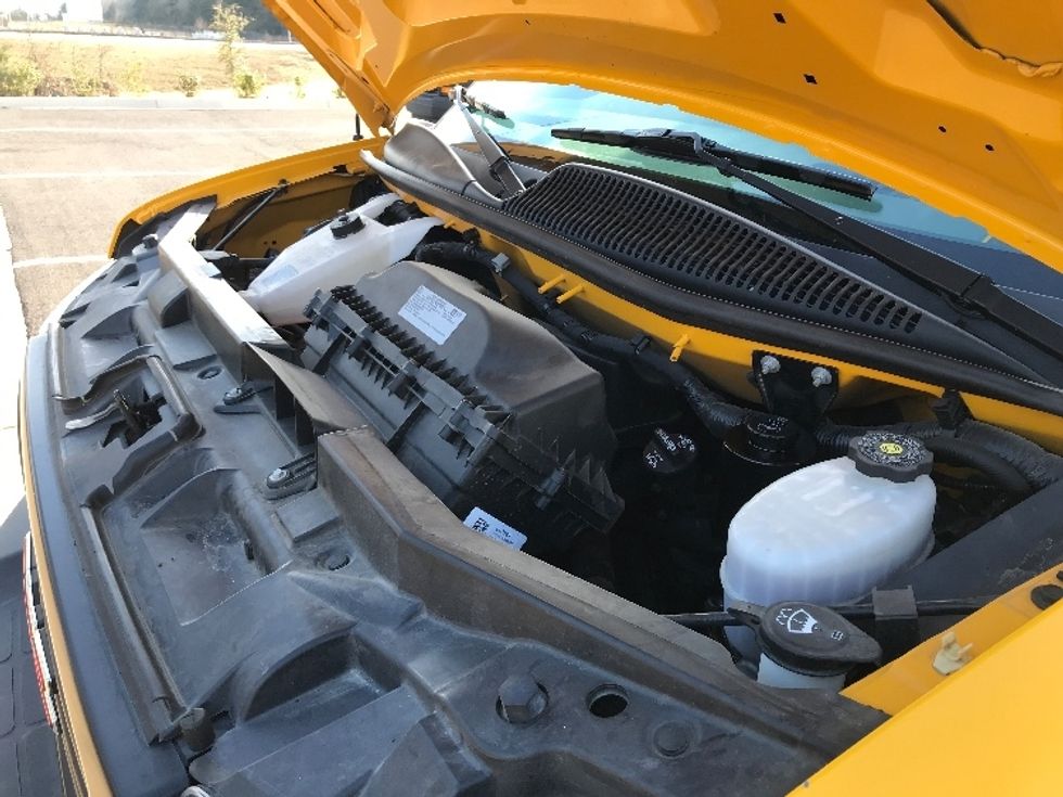 Light Duty Box Truck-Light and Medium Duty Trucks-GMC-2021-Savana G33903-Shreveport-LA-121,080\n\t\tmiles-$ 24,000 - Image 23