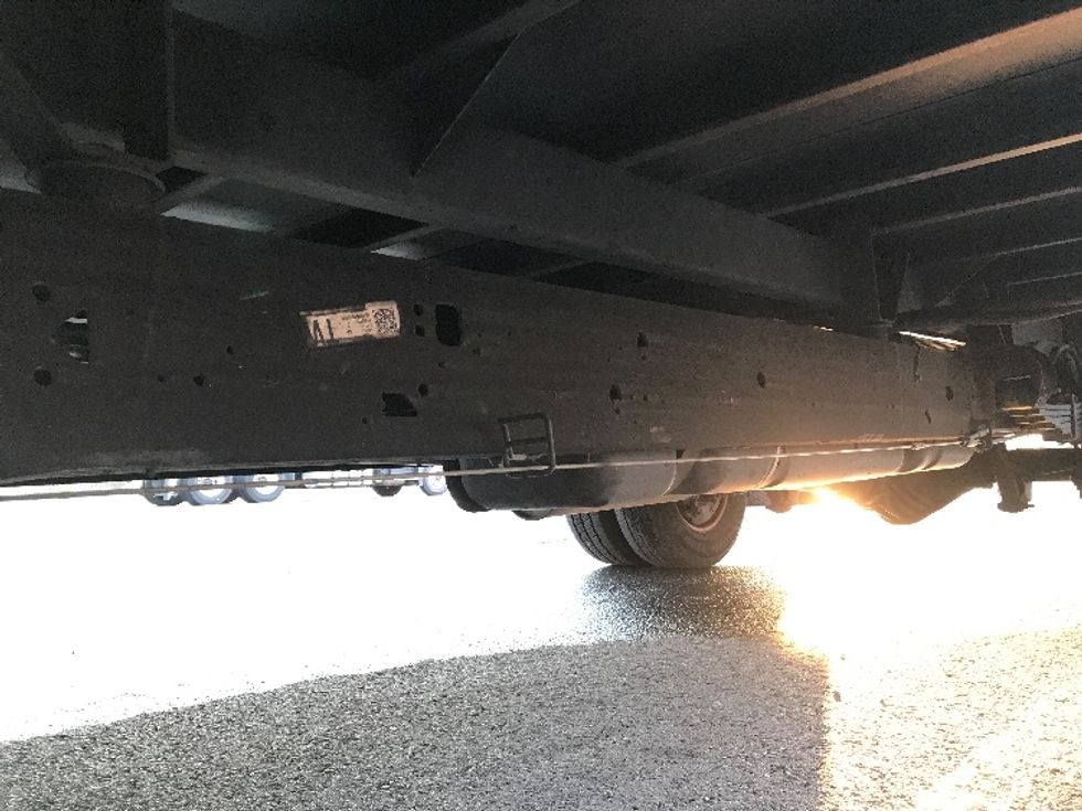 Light Duty Box Truck-Light and Medium Duty Trucks-GMC-2021-Savana G33903-Shreveport-LA-121,080\n\t\tmiles-$ 24,000 - Image 5