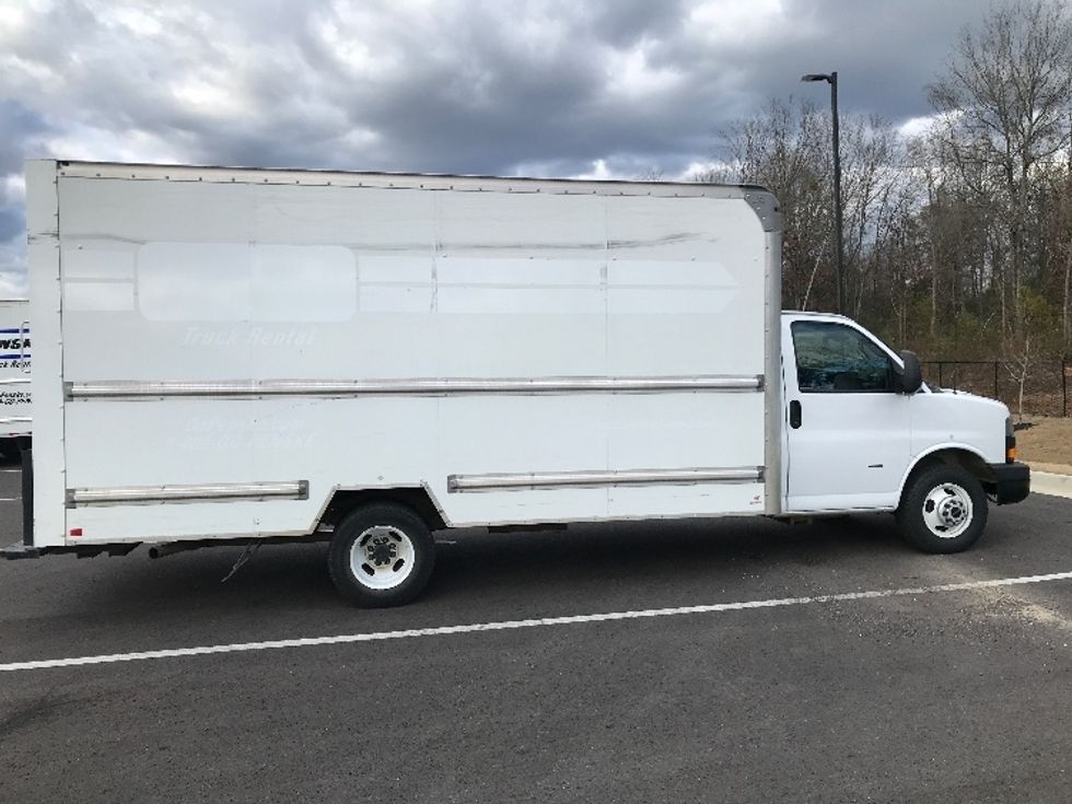 Light Duty Box Truck-Light and Medium Duty Trucks-GMC-2021-Savana G33903-Shreveport-LA-125,859\n\t\tmiles-$ 26,250 - Image 14
