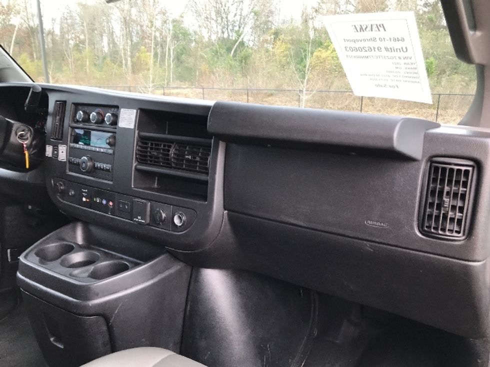 Light Duty Box Truck-Light and Medium Duty Trucks-GMC-2021-Savana G33903-Shreveport-LA-125,859\n\t\tmiles-$ 26,250 - Image 20