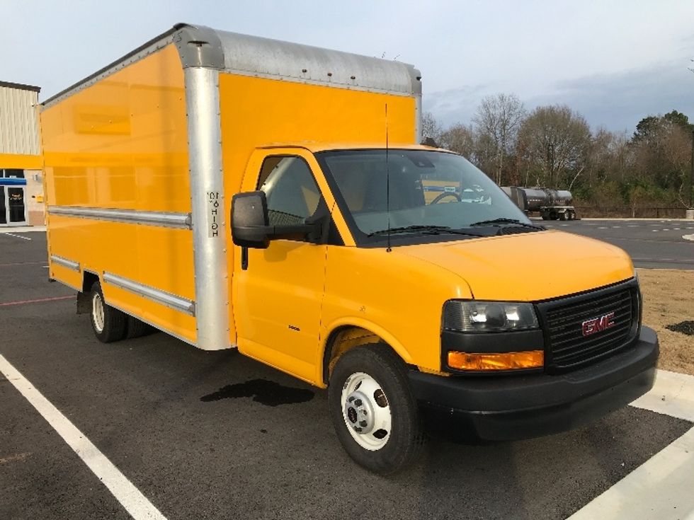 Light Duty Box Truck-Light and Medium Duty Trucks-GMC-2021-Savana G33903-Shreveport-LA-93,446\n\t\tmiles-$ 27,250 - Image 1
